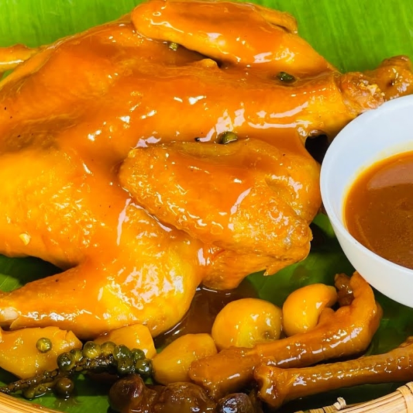 Gà hấp mắm nhĩ